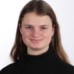 Lara Nachhilfelehrerin Studiaflex